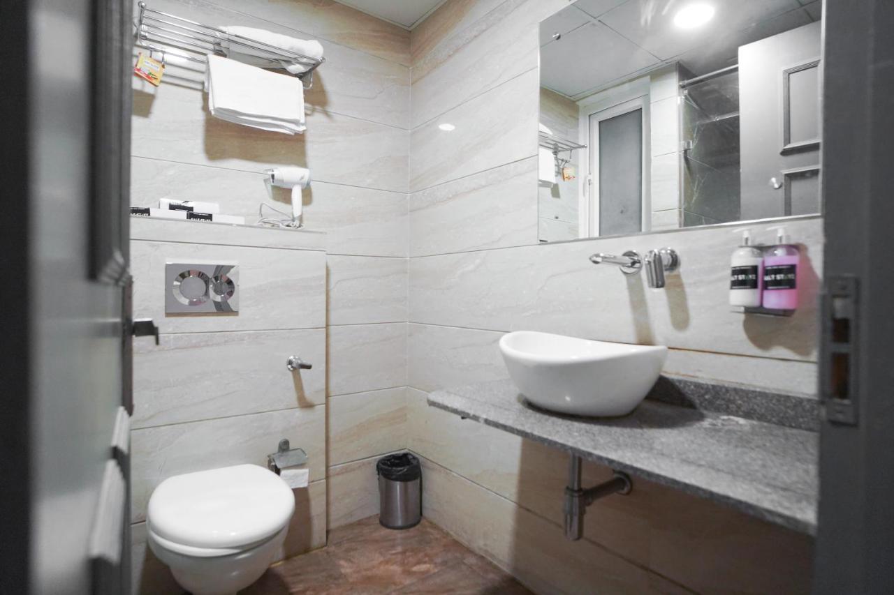 Saltstayz Express - Medicity Near Medanta Hospital Gurgaon Exterior foto